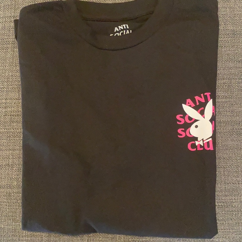 ASSC black tee